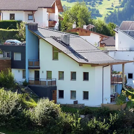 Manuela Apartment