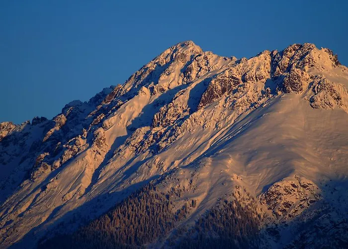 Manuela アパート